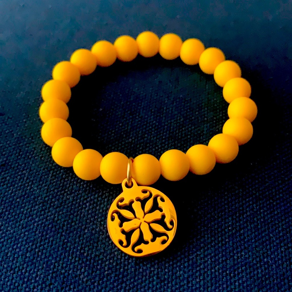 🔥🆕 Rustic Cuff Yellow Catherine Bracelet
